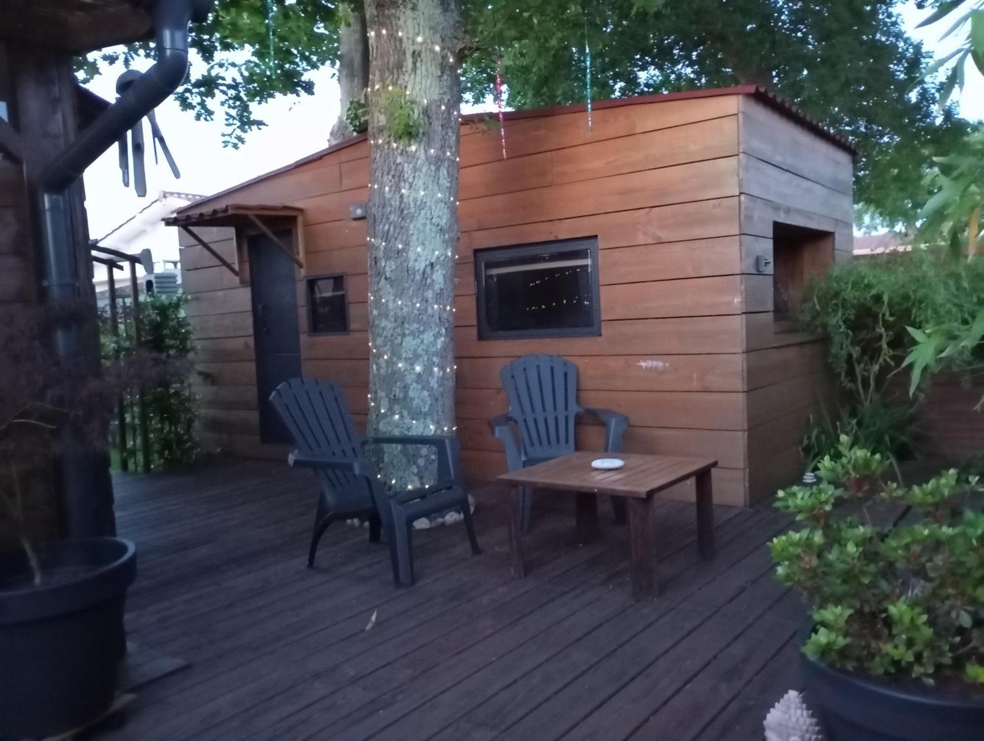 Tiny House Plein Centre Apartment Hourtin Bagian luar foto